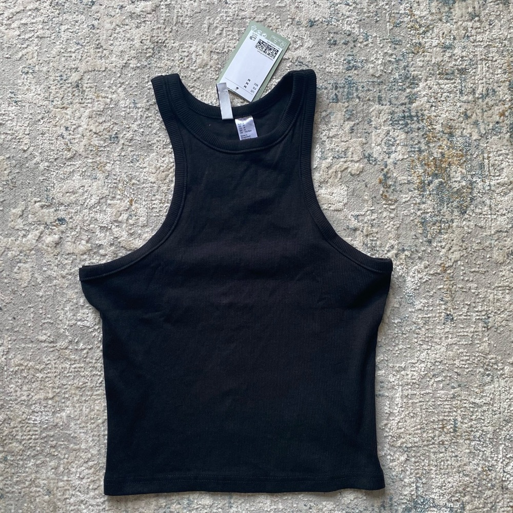 Crop tank top